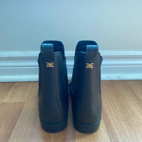 Women’s rubber rain boots - Picture 2 of 3